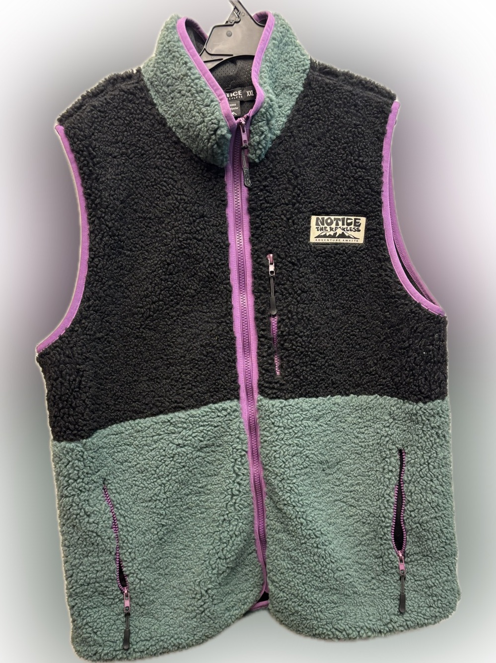 Notice The Reckless vest